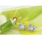 熱賣貝殼含珍珠韓國款式耳釘(RH0169)